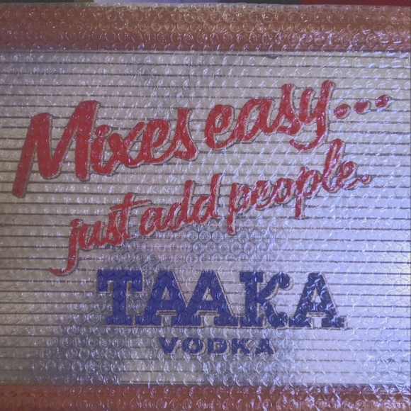 TAAKA Vodka mirror bar picture